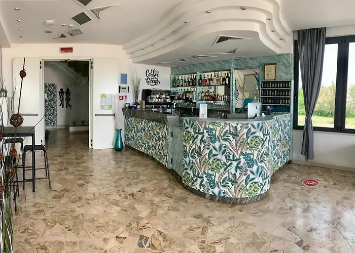 Tritone Hotel