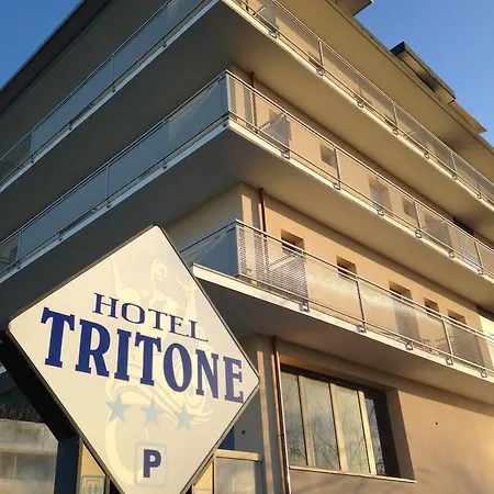 Tritone 3* Rímini