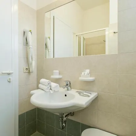 Hotel Tritone
