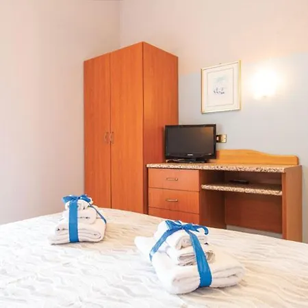 Tritone Hotel