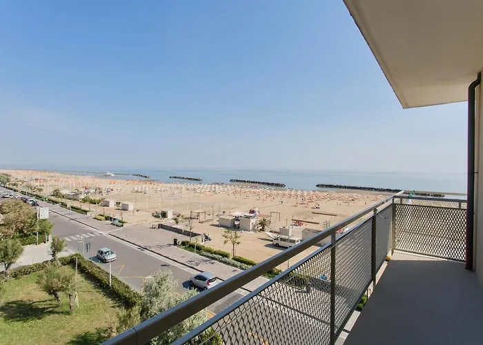 Hotel Tritone