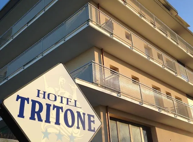 Tritone 3* 리미니